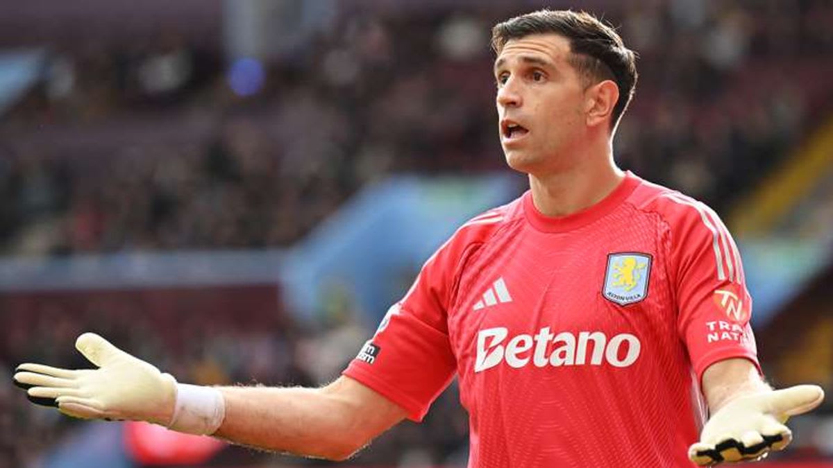 Aston Villa eye up Emi Martinez replacement as Unai Emery's side consider January move for Barcelona goalkeeper