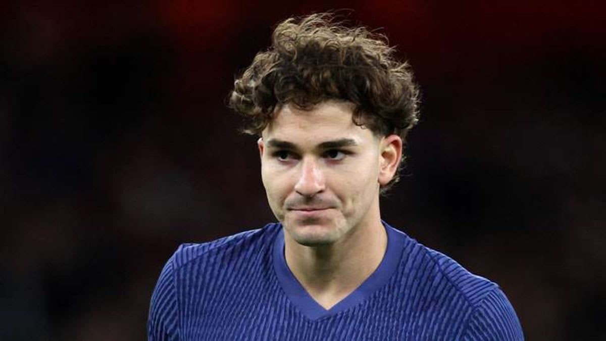 Arsenal's Transfer Woe: Julian Alvarez Rejects Gunners Due to London Distaste