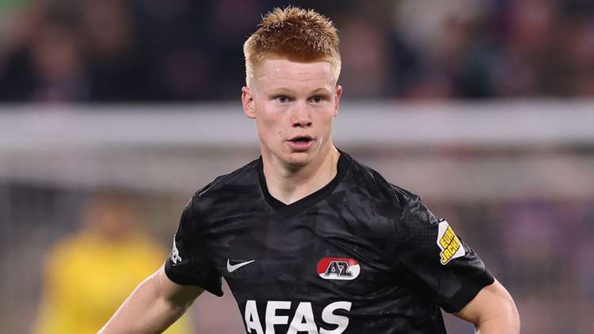 Chelsea Leading the Race for AZ Alkmaar's 'Dutch Pedri' Kees Smit