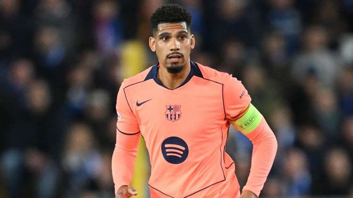  - Ronald Araujo's Return to Barcelona Training and Hansi Flick's Double Injury Boost