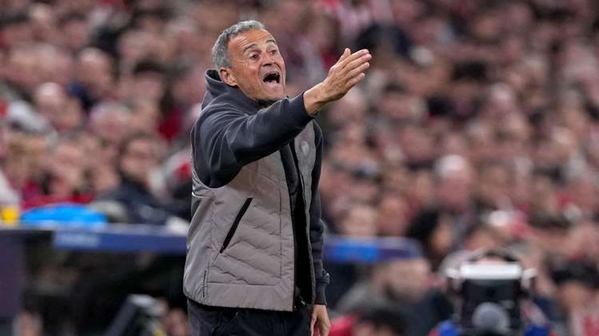 Champions League Drama: Luis Enrique Left Frustrated as Unai Simon's Heroics Deny PSG Victory