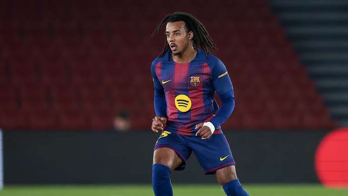 Barcelona Set Sights on Borussia Dortmund Star Julian Ryerson as Defensive Reinforcement