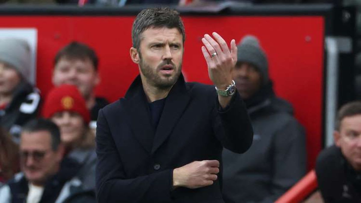  - Why Michael Carrick Faces an Uphill Battle to Secure the Manchester United Managerial Job, According to Jamie Carragher