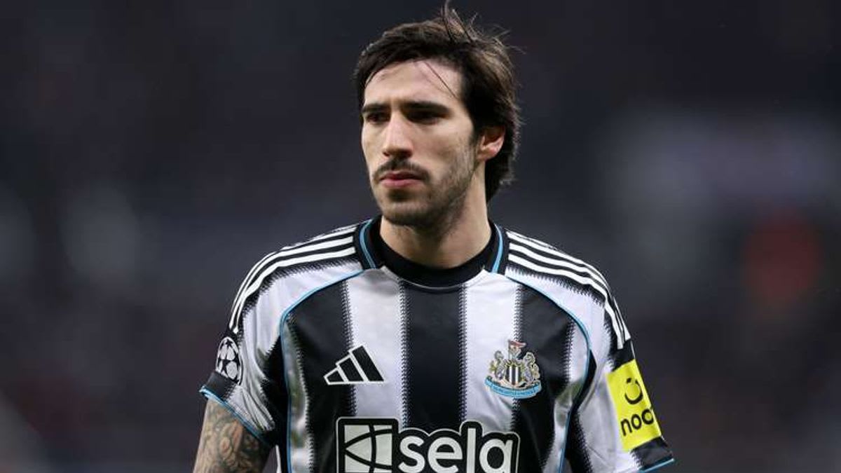 Will Sandro Tonali follow Alexander Isak's path? Eddie Howe speaks out on Newcastle midfielder's future amid transfer links with Arsenal