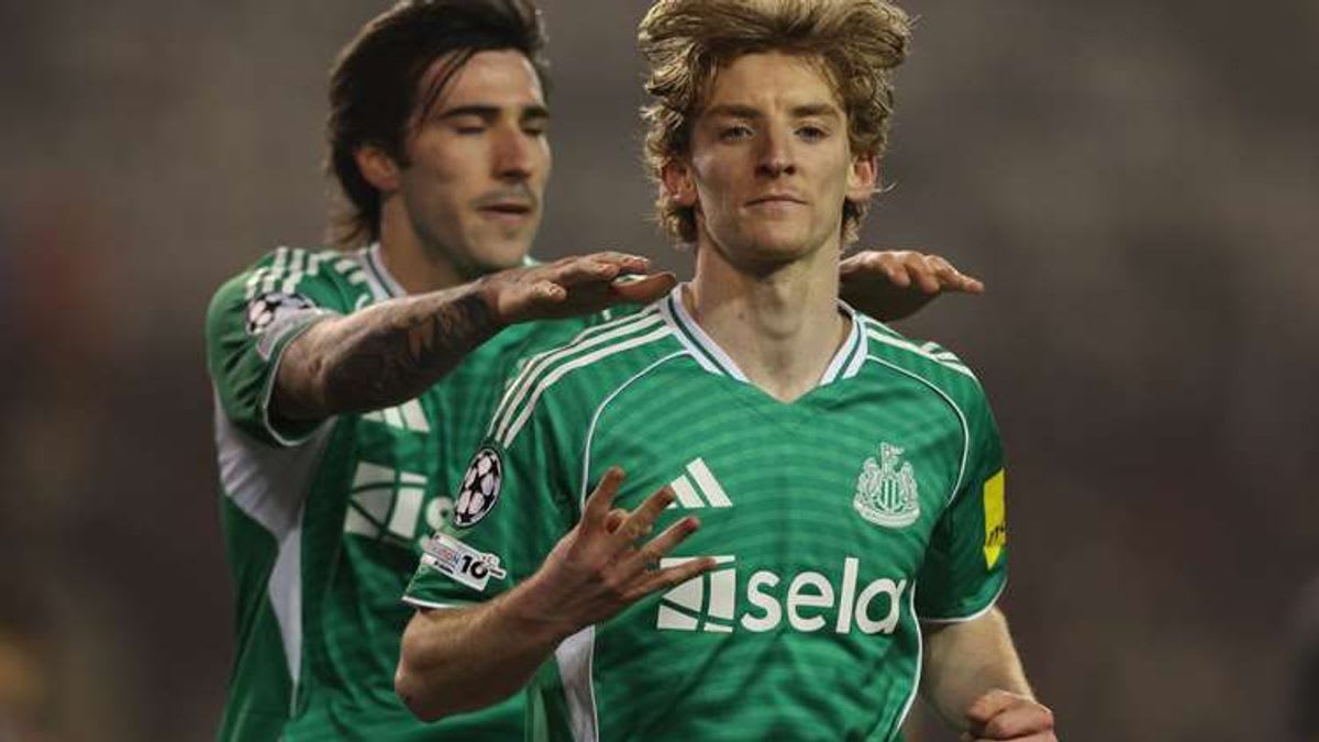 Top Premier League Clubs' Transfer Targets: How Much It Will Cost to Lure Newcastle Players Away