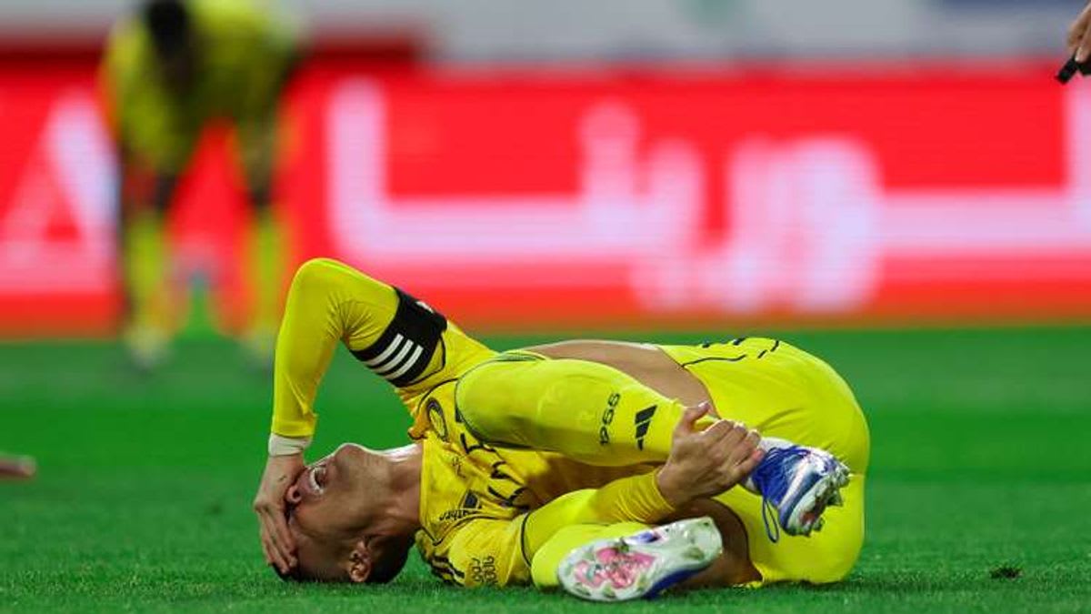Cristiano Ronaldo's Injury and Uncertain Future: Al-Nassr's Turbulent Times