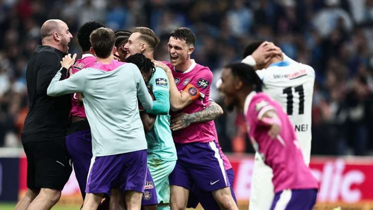 VIDEO: Embarrassment for Arsenal loanee Ethan Nwaneri as he woefully skies decisive penalty that knocks Marseille out of cup competition