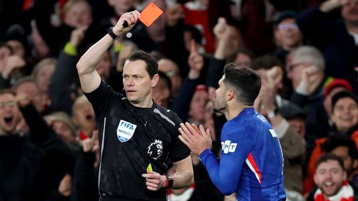Chelsea's Disciplinary Woes Continue: Ex-Chelsea star slams Pedro Neto for red card against Arsenal