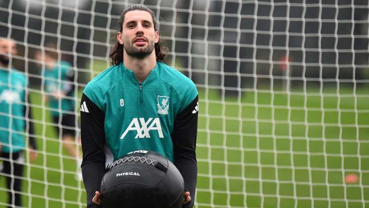  - Analyzing Liverpool's Unorthodox Training Routine: Fact or Fiction?