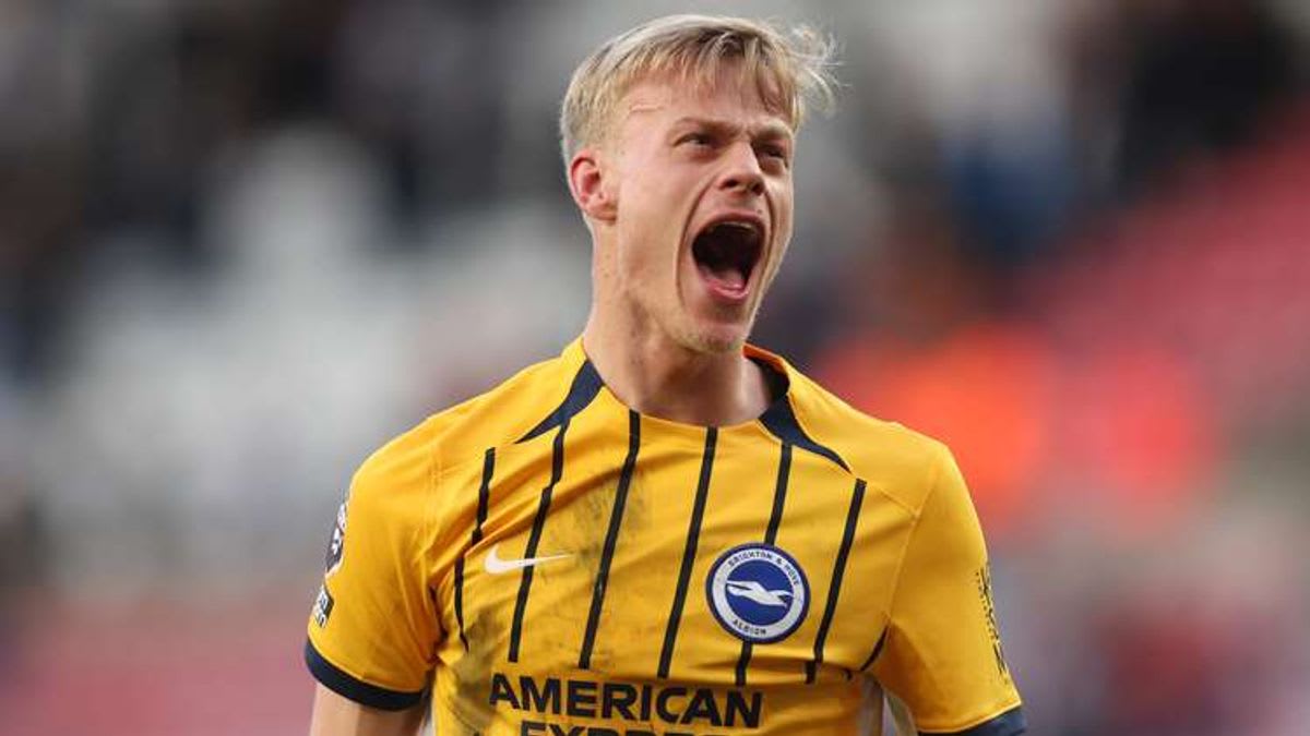Brighton Stands Firm: Tottenham's Bid for Jan Paul van Hecke Rejected Again