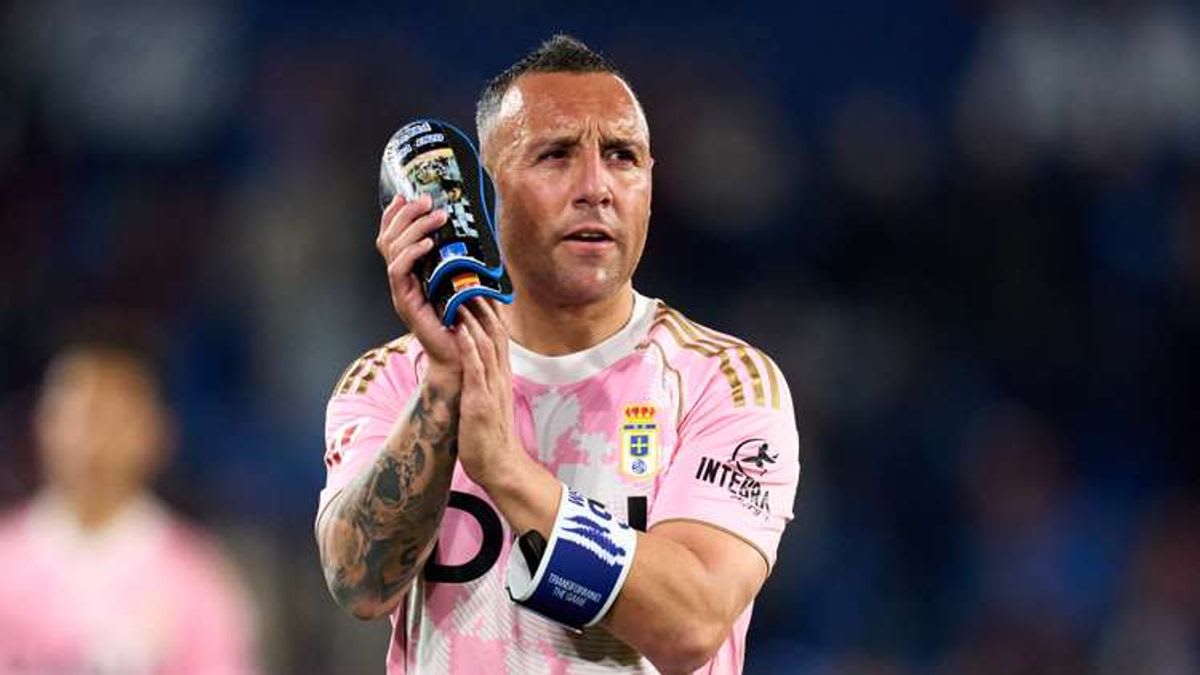 Remembering the Legendary Career of Santi Cazorla