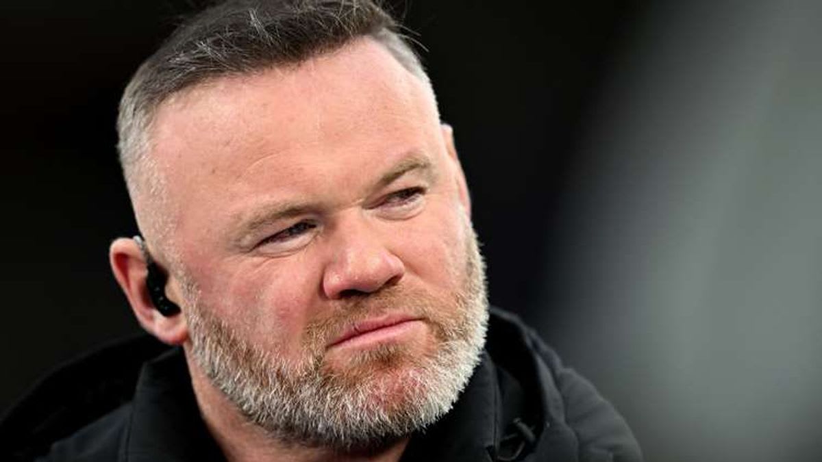 Exploring Wayne Rooney's Concerns about England's Post-Match Celebrations