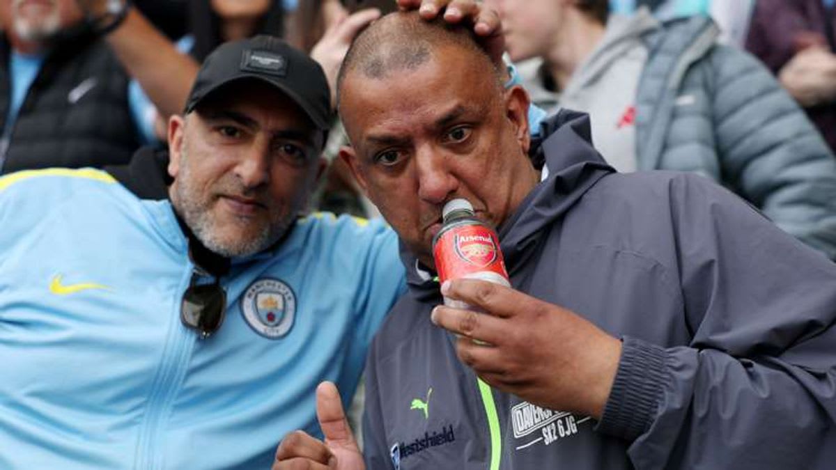Fan's Mocking Gesture: Misunderstood Banter or Disrespectful Provocation?