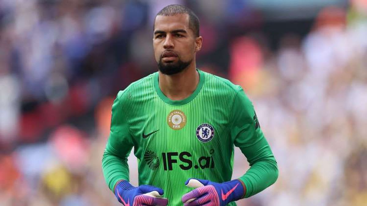 Chelsea Injury Crisis Deepens: Robert Sanchez to Miss Liverpool Clash as Calum McFarlane Reveals Six-Man Absence