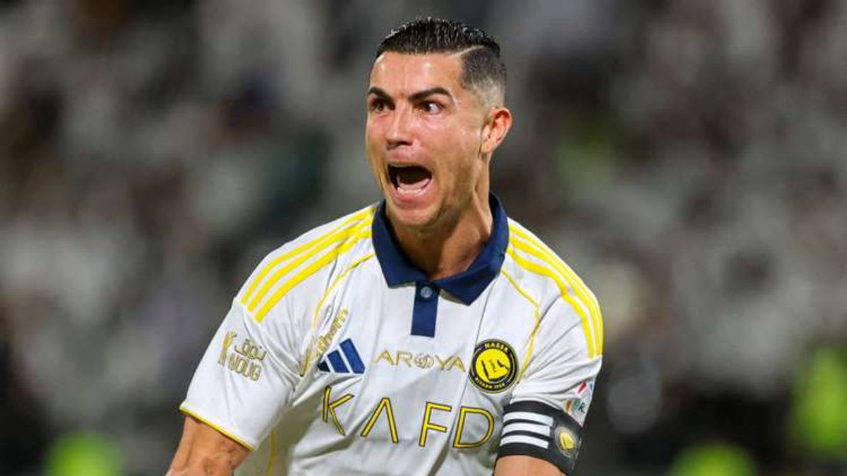 Tottenham Young Defender Linked with Bayern Munich Move Draws Comparison to Cristiano Ronaldo