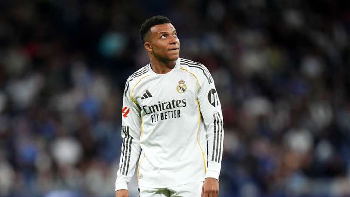 Navigating the Spotlight: Kylian Mbappe's Journey at Real Madrid Compared to Cristiano Ronaldo