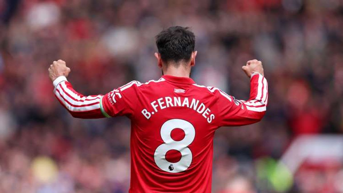 Bruno Fernandes' Journey at Manchester United: Reflecting on Triumphs and Aspirations
