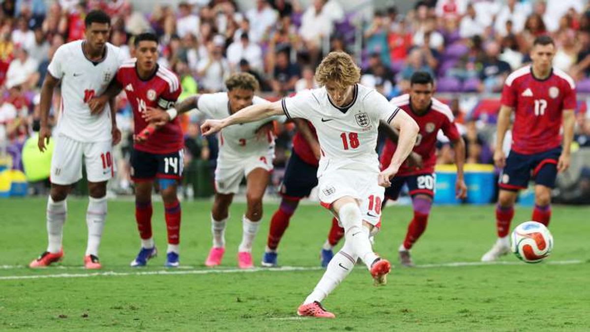 Understanding The Anthony Gordon & Jude Bellingham Penalty Incident