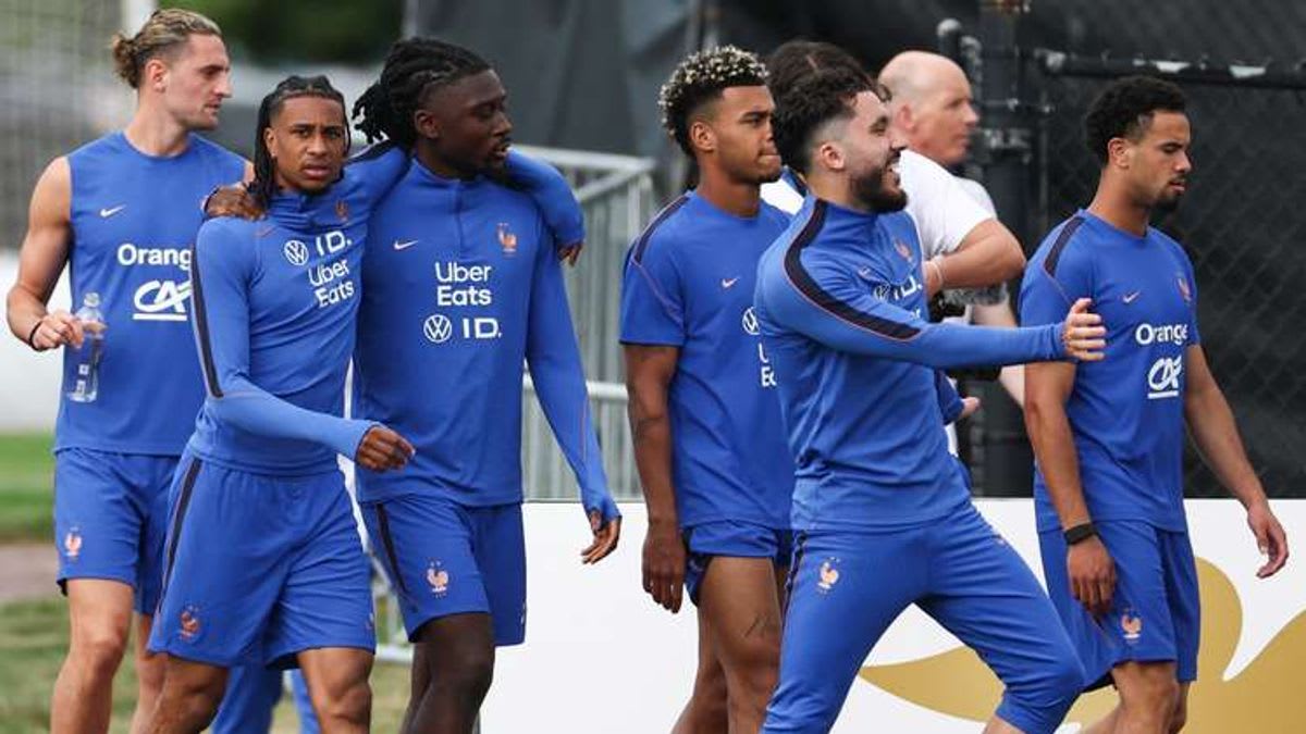 Trouble in Paradise? PSG Star's Frustration Grows at World Cup