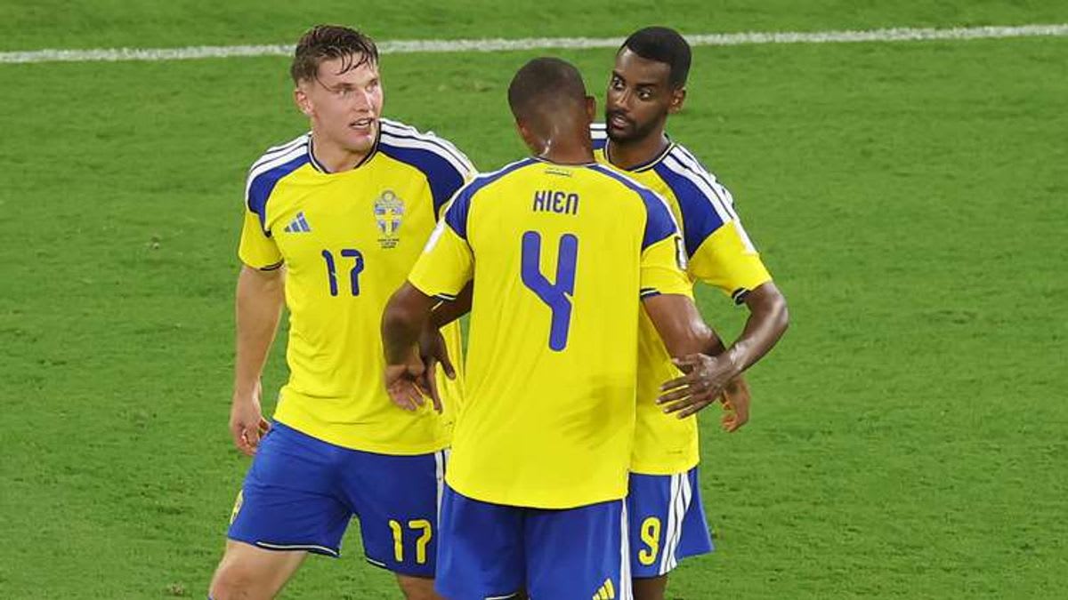 Sweden's Dominant Start at World Cup 2026: Isak and Gyokeres Shine in Victory over Tunisia