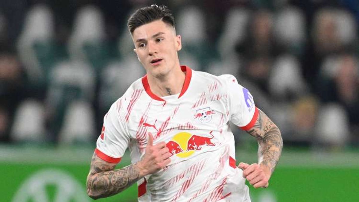  - Newcastle United Eyeing Benjamin Sesko as Potential Replacement for Alexander Isak Departure