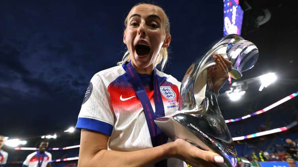  - X-Rated Chloe Kelly Incident During Euro 2025 Victory Speech