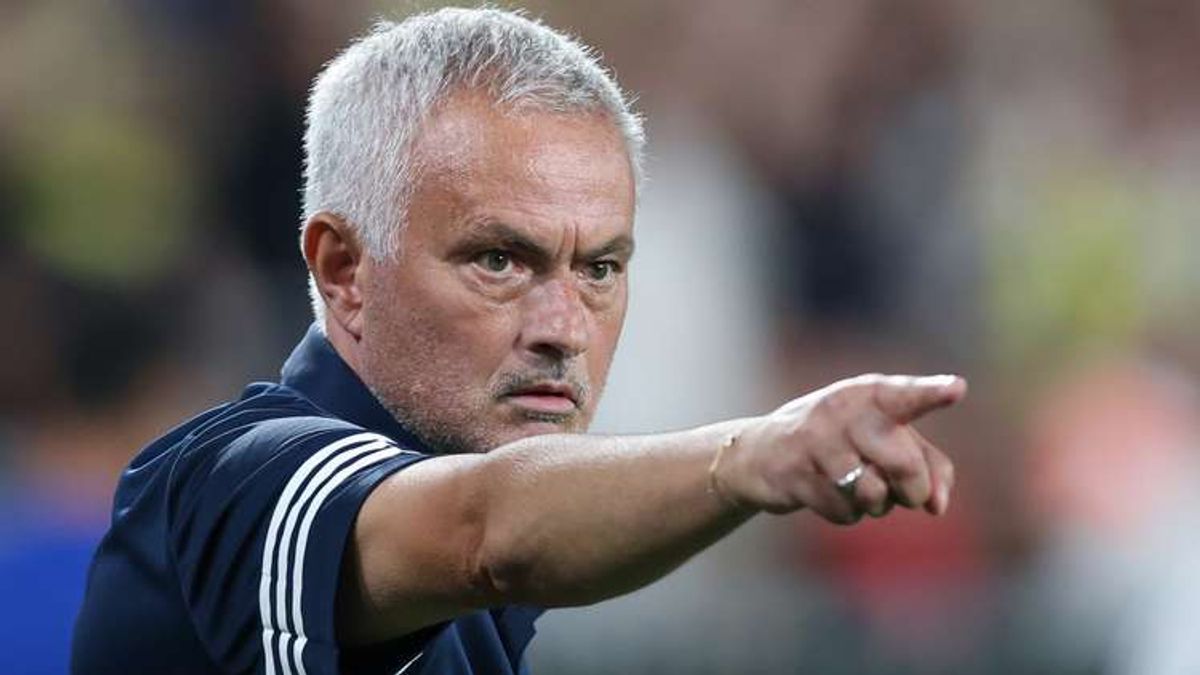 Why Nottingham Forest Made the Right Choice Snubbing Jose Mourinho for Ange Postecoglou