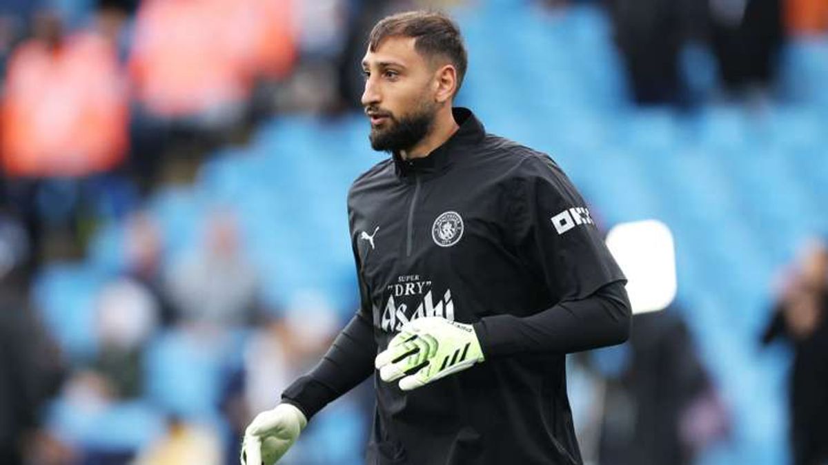 Gianluigi Donnarumma crowned as the world's best goalkeeper at 2025 Ballon d'Or Awards