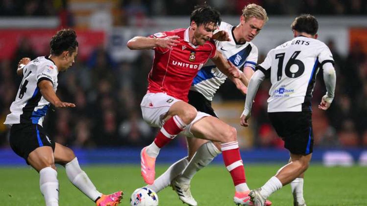- Wrexham and Birmingham play out a thrilling draw at Stok Rae Cas