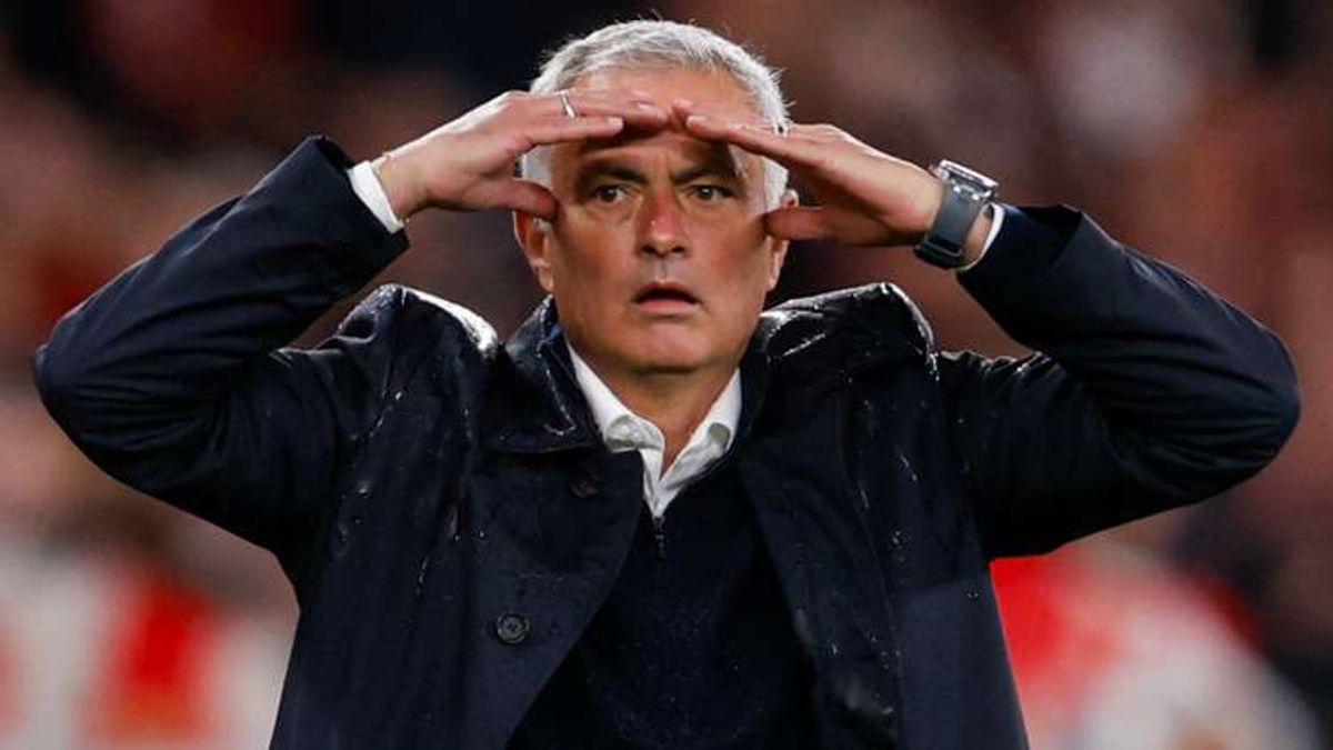 Decoding the 'Spoil' Tactics of Jose Mourinho: A Genius or a Tactician in Transition?