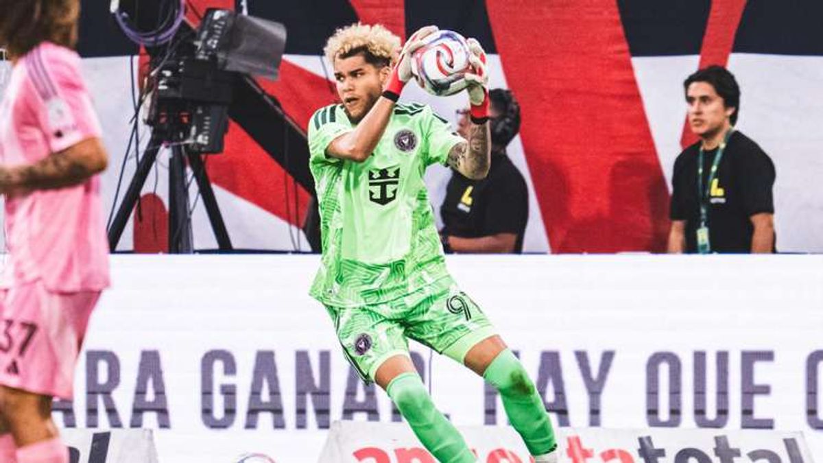 ‘I’m surrounded by the best players in the world’ - Dayne St. Clair on joining Lionel Messi’s Inter Miami and boosting his Canada World Cup hopes