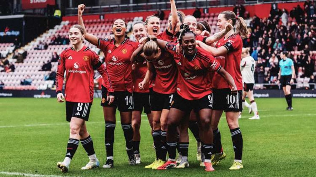Man Utd women's player ratings vs Liverpool: Ruthless Lisa Naalsund's double does the business as Red Devils climb into WSL's top three