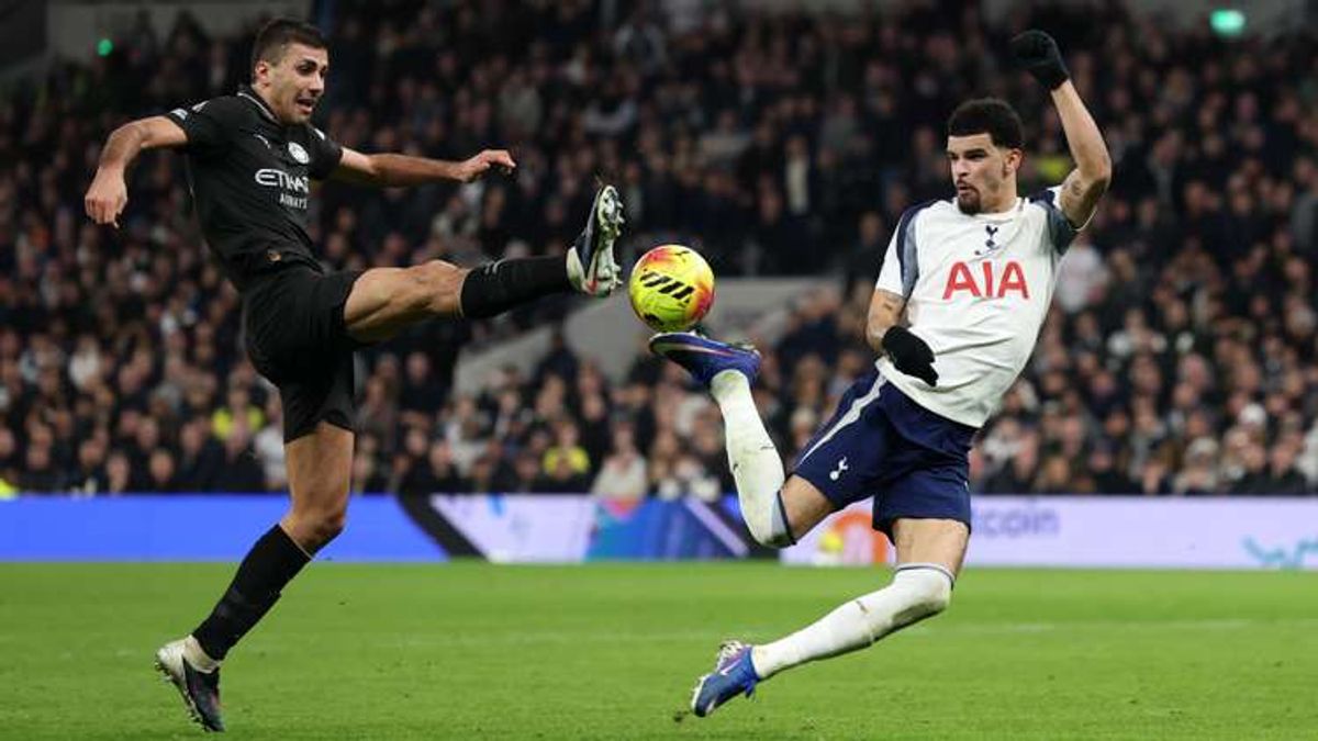 VIDEO: Dominic Solanke's Spectacular Scorpion Kick Propels Tottenham to Dramatic Comeback Against Man City