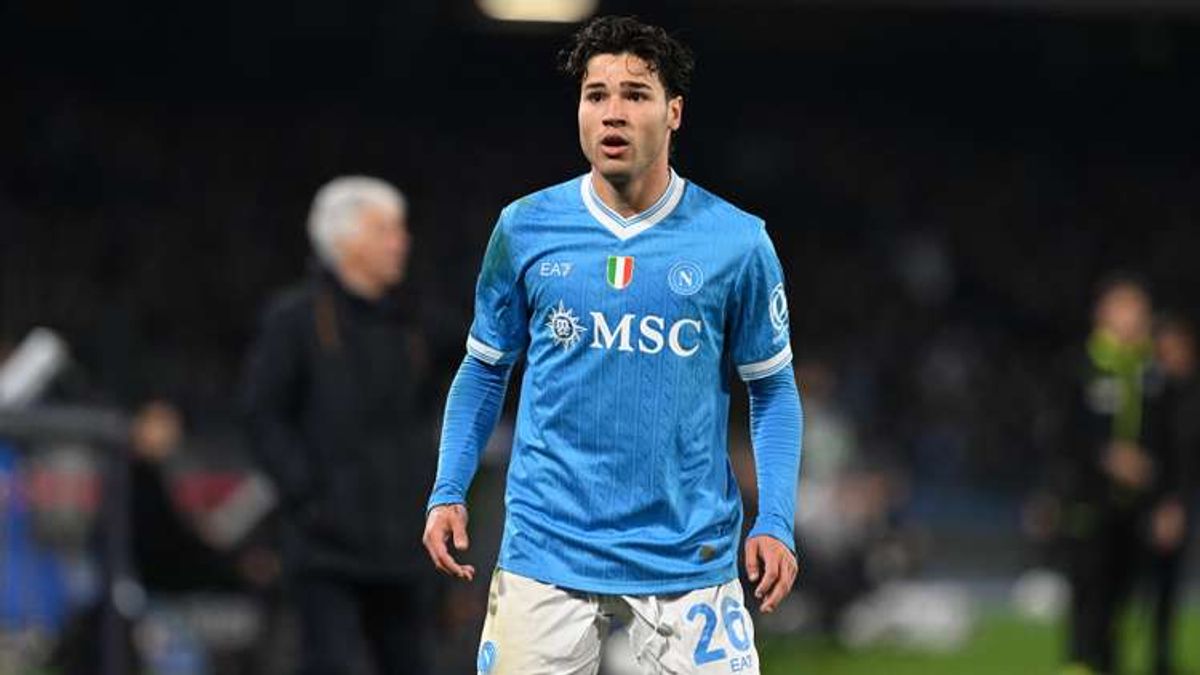 - Antonio Vergara Injury: Napoli's Setback and Italy's Loss as Play-offs Approach