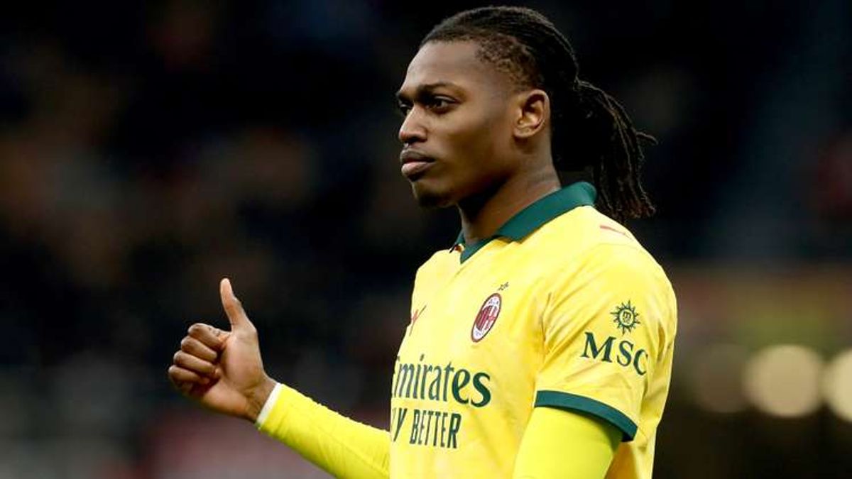 Milan's Injury Woes Continue: Leao Out of Torino Clash