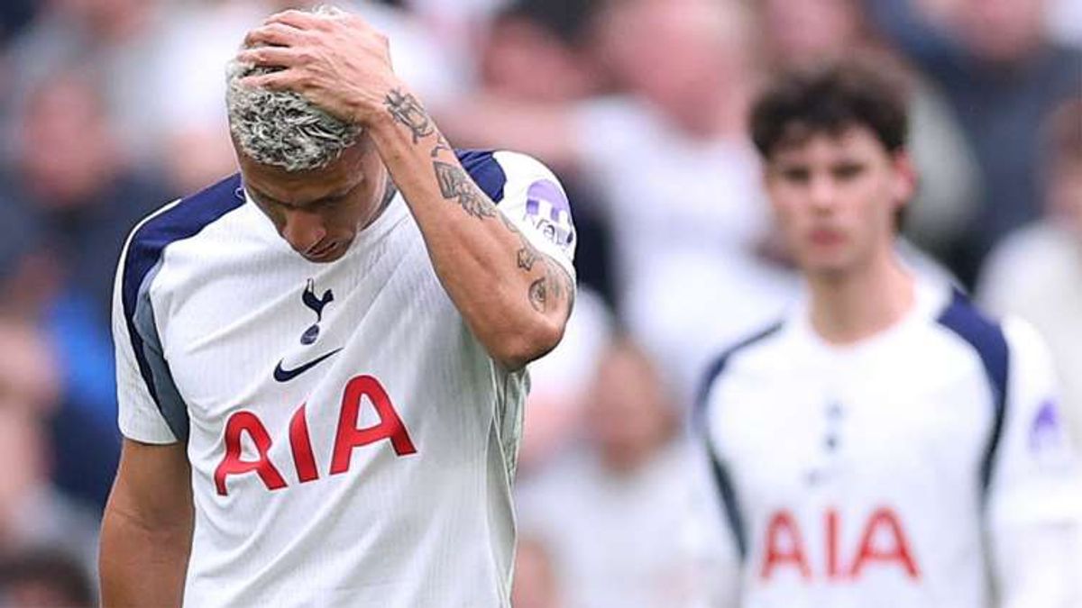Gary Neville's Critique: Is Tottenham's Season Truly 'Pathetic'?