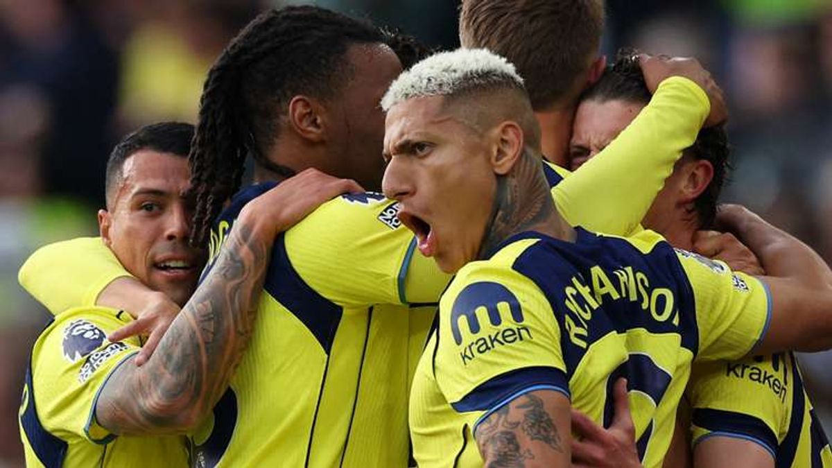 From Relegation Battle to Top-Four Tussle: Can Tottenham Follow Man Utd's Lead?