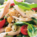 Salada de Grão-de-Bico com Frango Desfiado: Receita Leve, Proteica e Perfeita para o Almoço Saudável