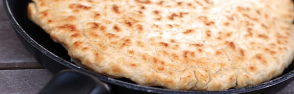 Pão de Frigideira com Aveia e Chia: Receita Gourmet Sem Glúten, Sem Fermento e Pronta em Minutos