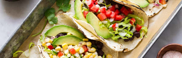 Tacos Vegetarianos com Feijão Preto e Guacamole: Receita Saudável, Rápida e Cheia de Sabor Mexicano