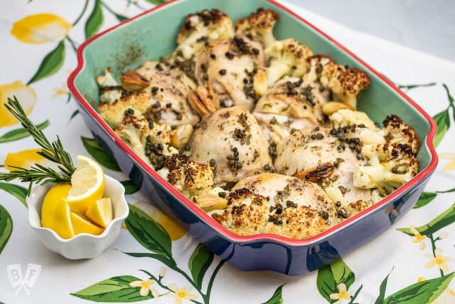 Frango ao Limão com Couve-Flor Assada e Azeite de Ervas: Leve, Saboroso e Perfeito para o Dia a Dia - Foto da receita pronta