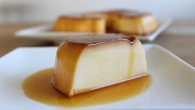Pudim de Leite Condensado Liso na Panela de Pressão: Receita Fácil e Rápida! - Foto da receita pronta