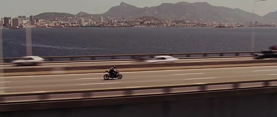 Screenshot from Fast Five (2011) Dual Audio Hindi Dubbed Movie Download 480p 720p 1080p