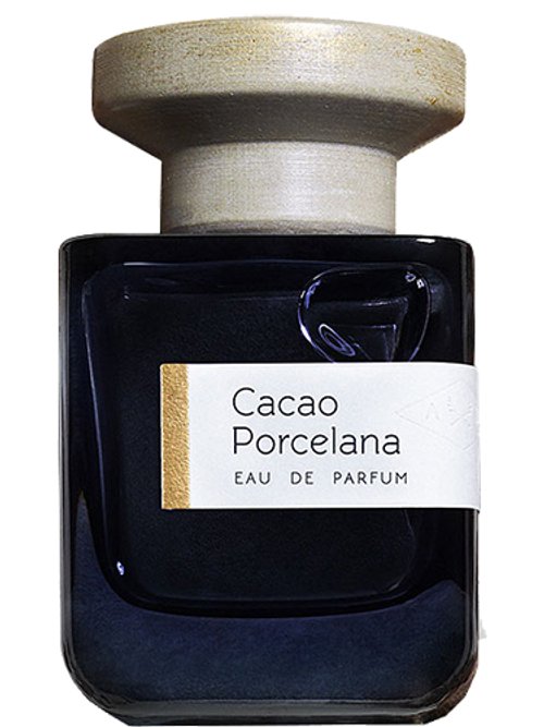 Cacao Porcelana by Atelier Materi