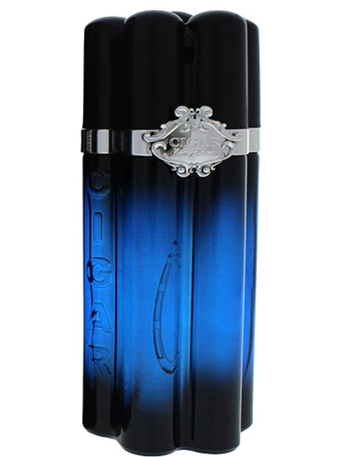 Cigar Blue Label by Rémy Latour
