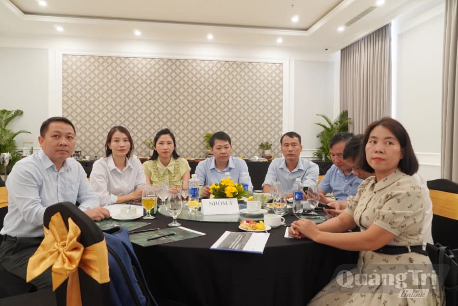 Toàn cảnh các đại biểu tham gia hội thảo