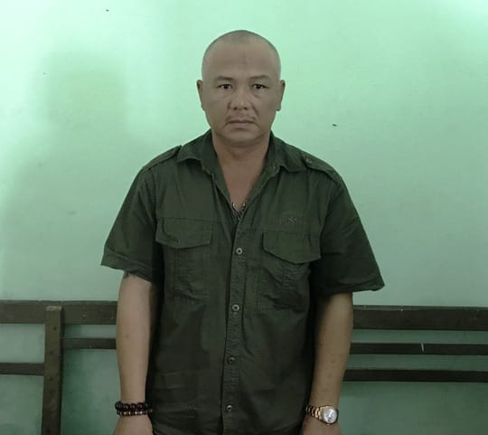 Làm rõ kẻ xông vào đòi nợ, đánh nữ nhân viên phòng vé máy bay - 1