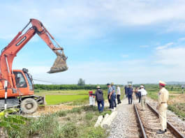 Xóa 5 điểm đen đường sắt: An toàn cho mọi nhà. Xóa bỏ 5 lối đi tự mở qua đường sắt