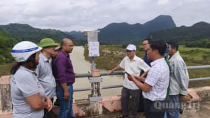 Tập huấn vận hành hệ thống cảnh báo phòng, chống thiên tai ở cơ sở