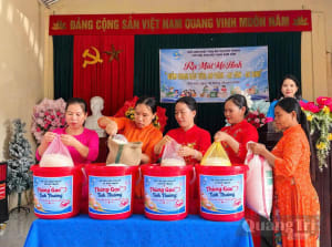 Khi chị em đồng hành, sẻ chia...